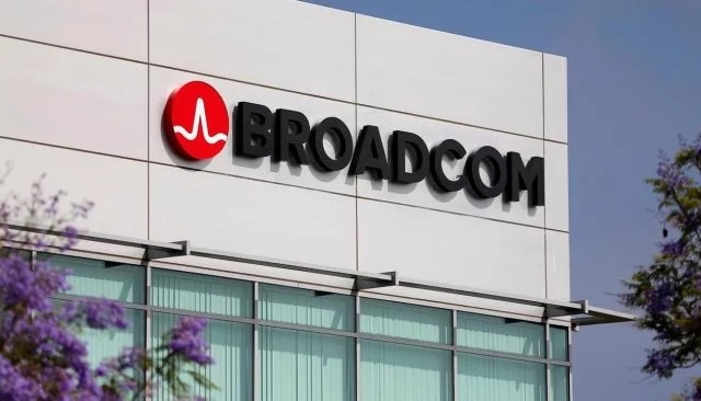 Broadcom Vmware'i Satın Almak İstiyor